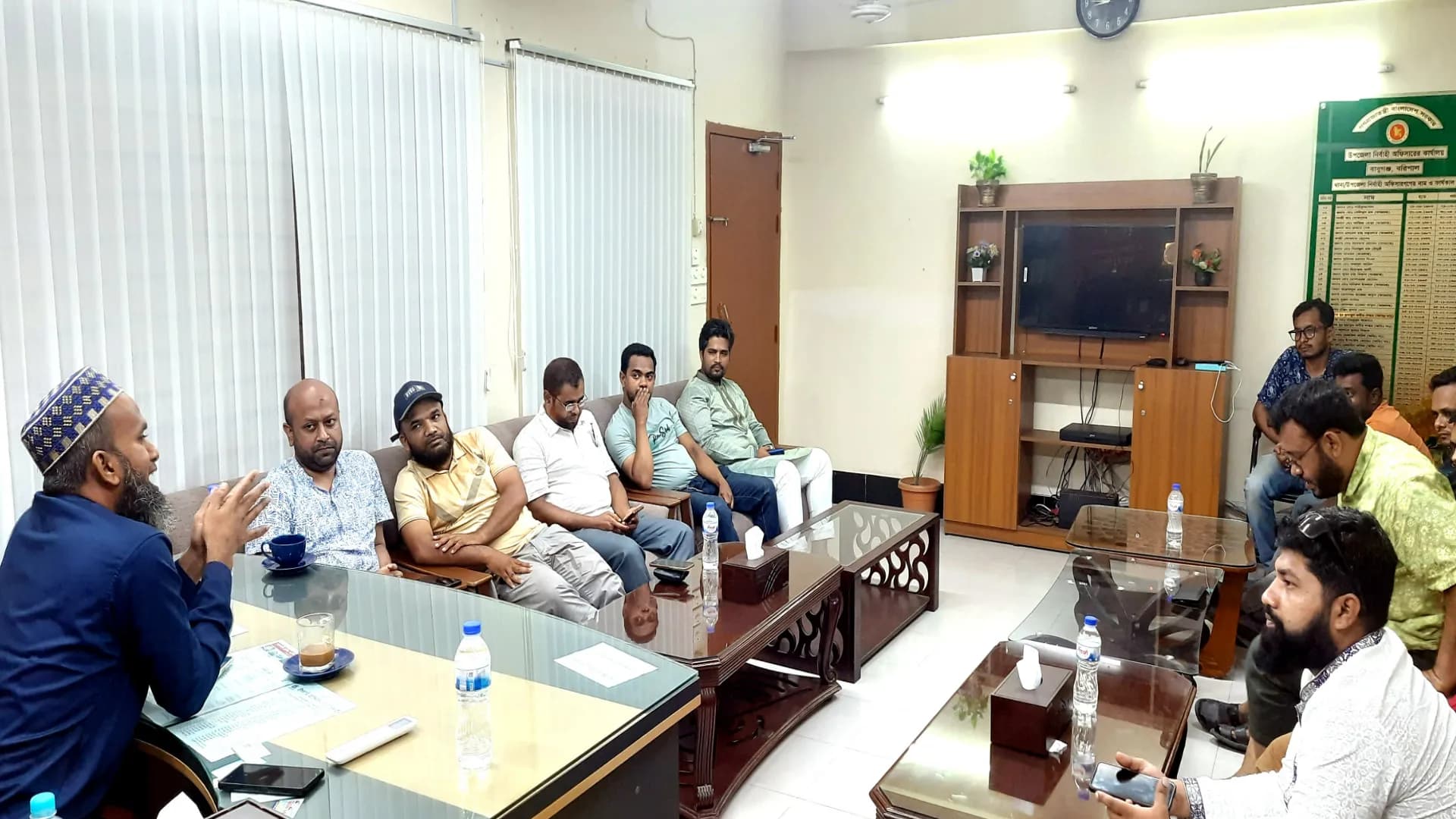 প্রধান উপদেষ্টাকে অবিশ্বাস করার সময় আসেনি