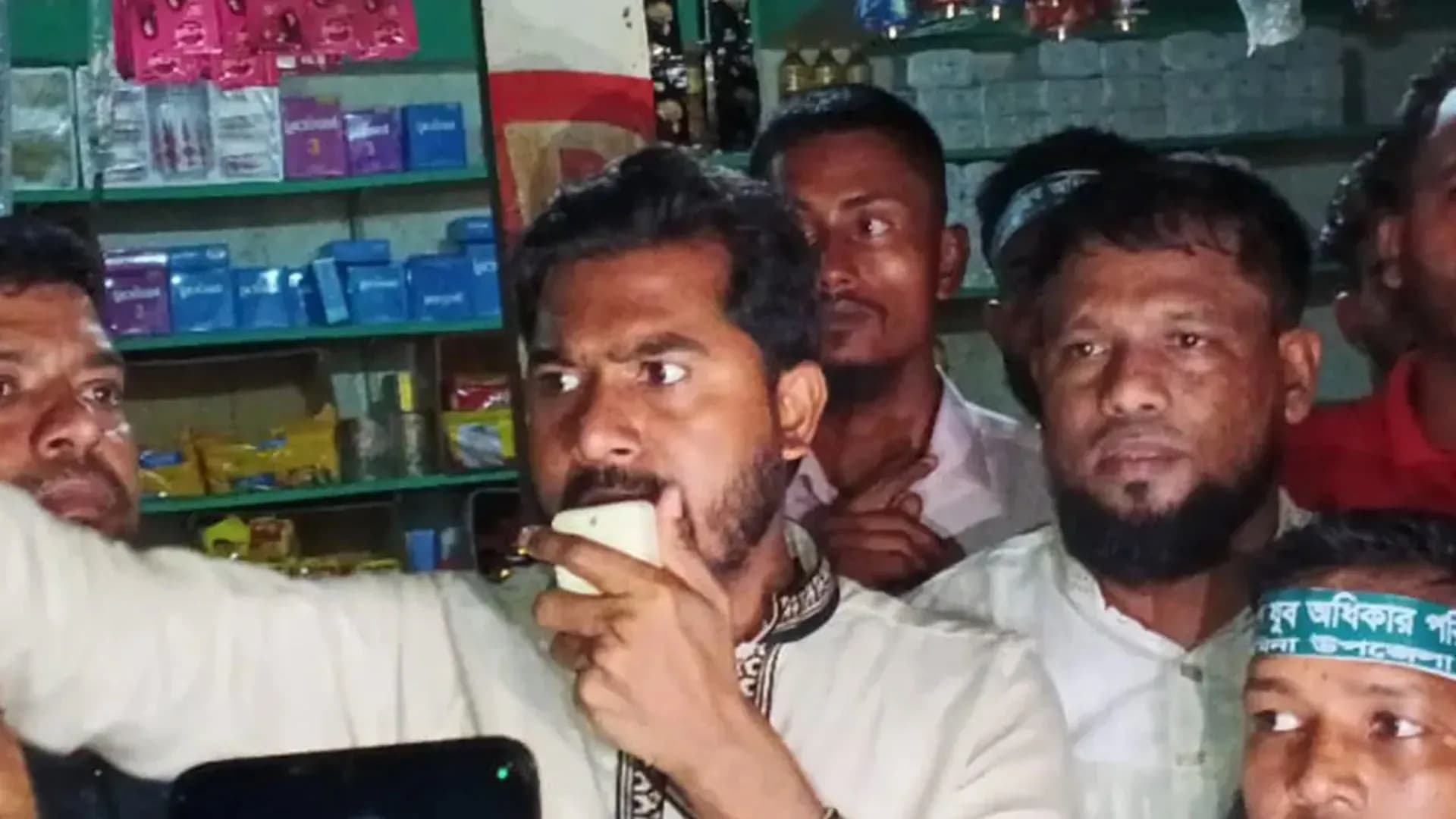 বক্তব্যের সময় লোডশেডিং, নুর বললেন ‘এটা এক ধরনের শয়তানি’