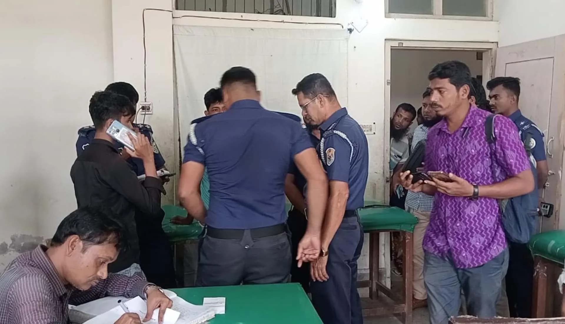 অতিরিক্ত মদ্যপানে পর্যটকের মৃত্যু