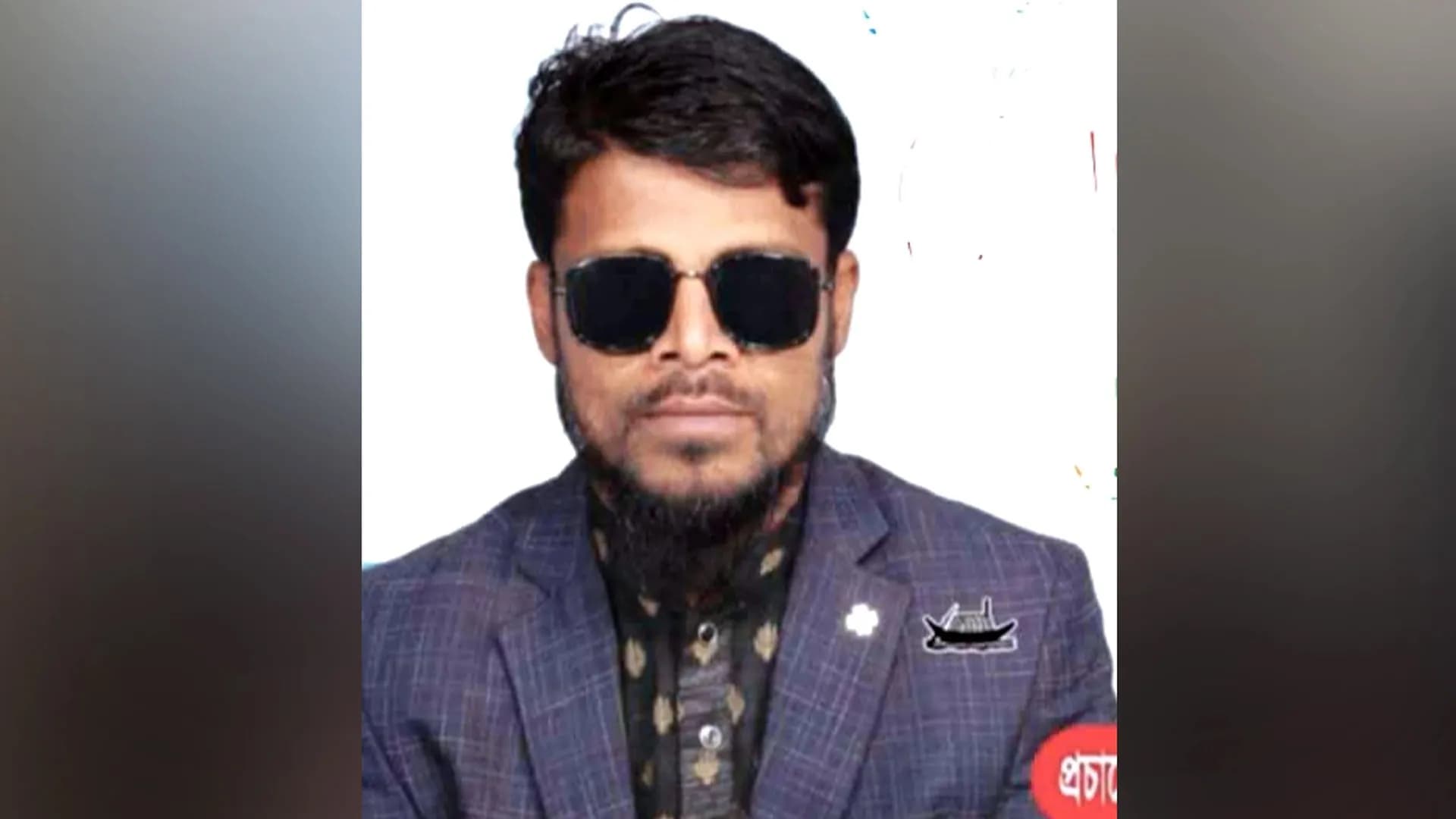 অফিসে ঢুকে প্রধান শিক্ষককে যুবলীগ নেতার হেনস্তা