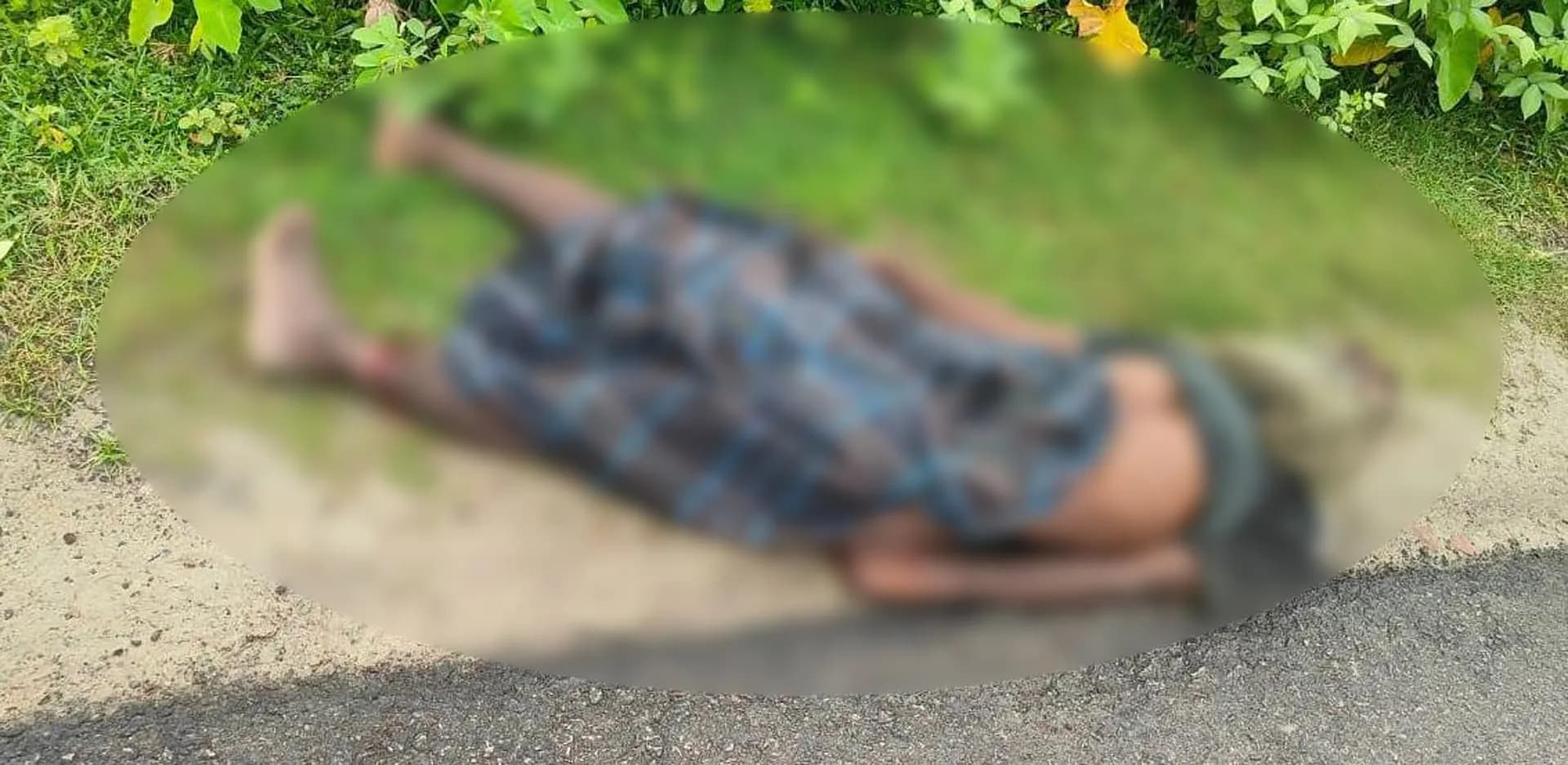 মহিপুরে মহাসড়কের পাশ থেকে অজ্ঞাত ব্যক্তির লাশ উদ্ধার 