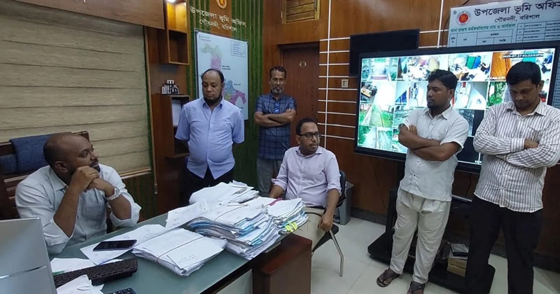 বরিশালে ভুয়া জমির পর্চা, দুই দলিল লেখকের দণ্ড