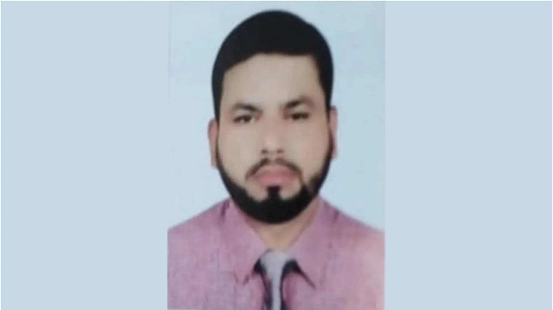 বরিশাল বিএম কলেজ: গভীর রাতে ছাত্রীদের ফোন দেন শিক্ষক