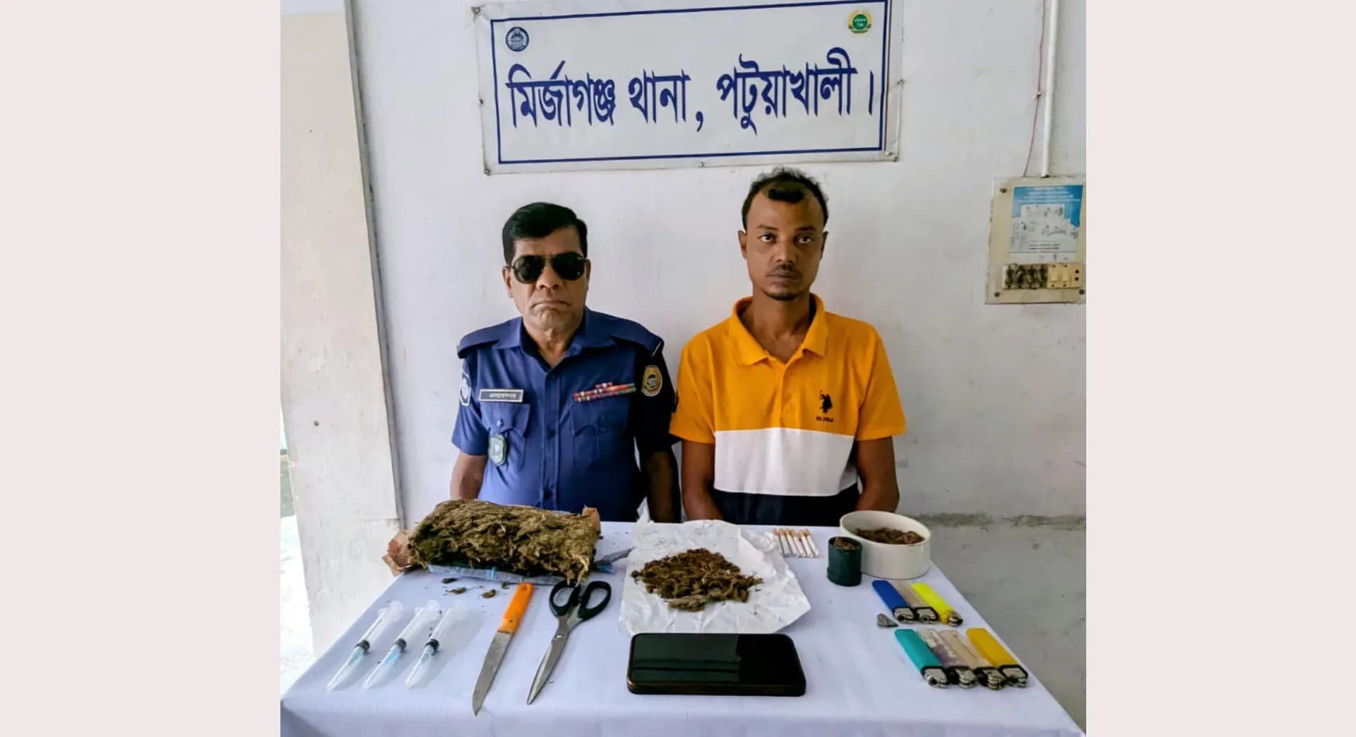 মির্জাগঞ্জে মাদক সম্রাট জিয়া সিকদার আটক
