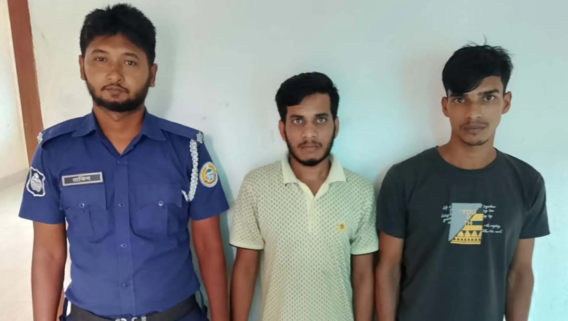 হিজলায় মাদক সহ পুলিশের হাতে আটক, ২ 