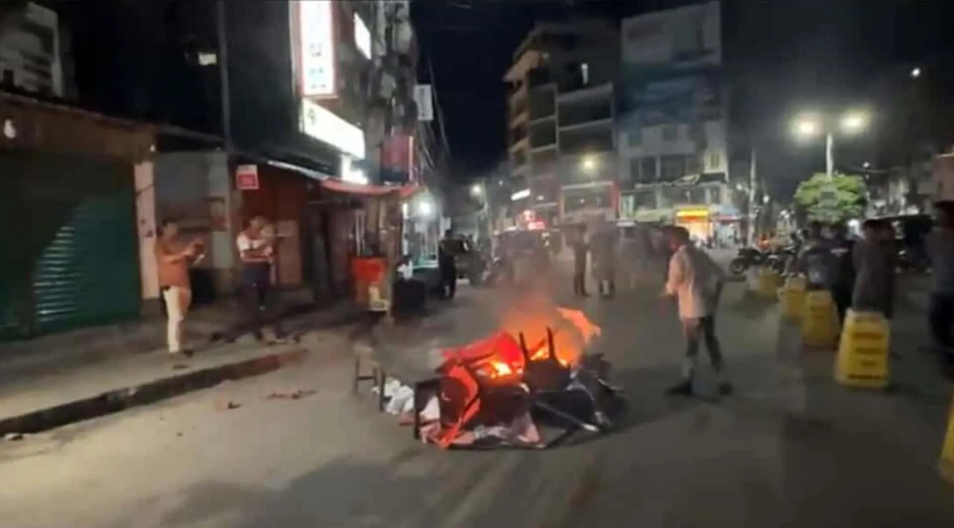 রাজশাহীতে জাতীয় পার্টির কার্যালয়ে হামলা
