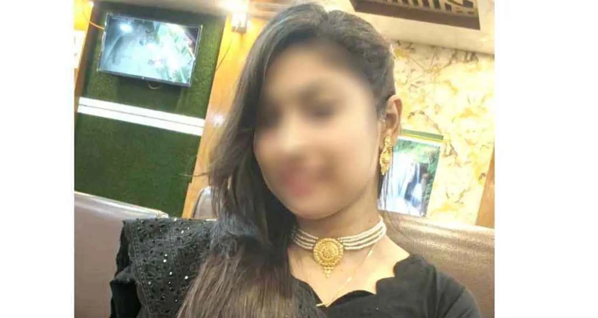 প্রেমিকের সঙ্গে উধাও স্ত্রী, ফিরে পেতে সবার কাছে দোয়া চাইলেন স্বামী