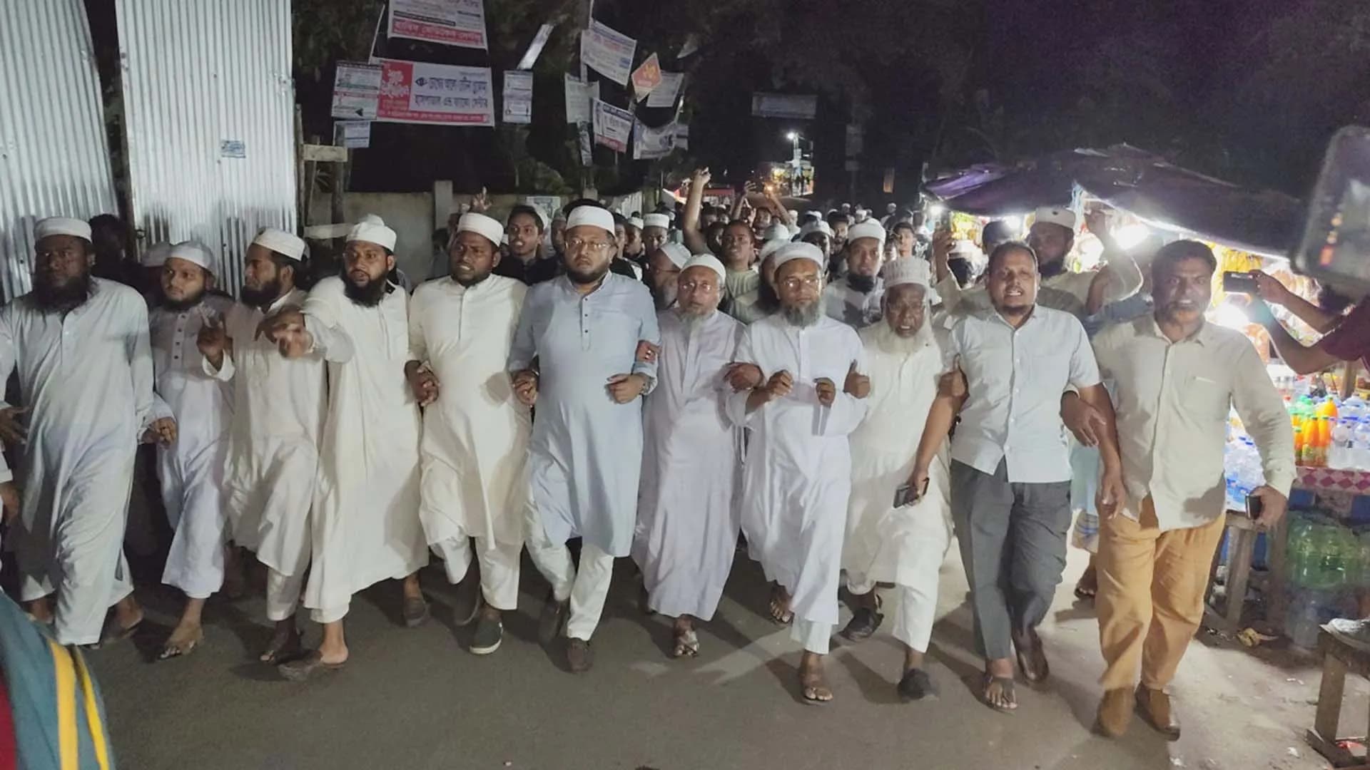 ভোলায় মসজিদের খতিব হত্যায় জড়িতদের গ্রেপ্তারে ২৪ ঘণ্টার আল্টিমেটাম