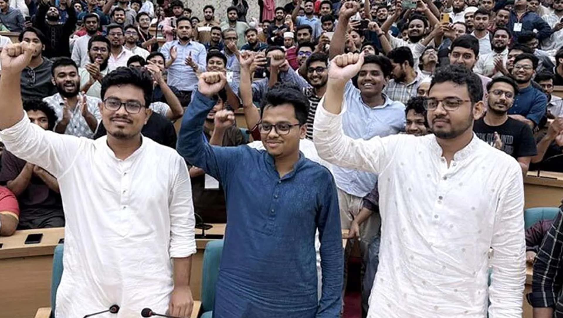 ডাকসু নির্বাচনে ছাত্রশিবিরের বিশাল জয়