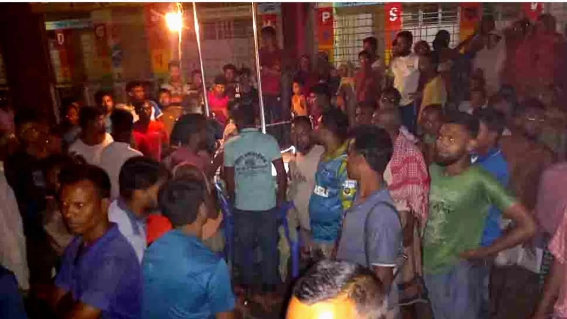 টাকা চুরির অভিযোগ তোলায় যুবককে পিটিয়ে হত্যা