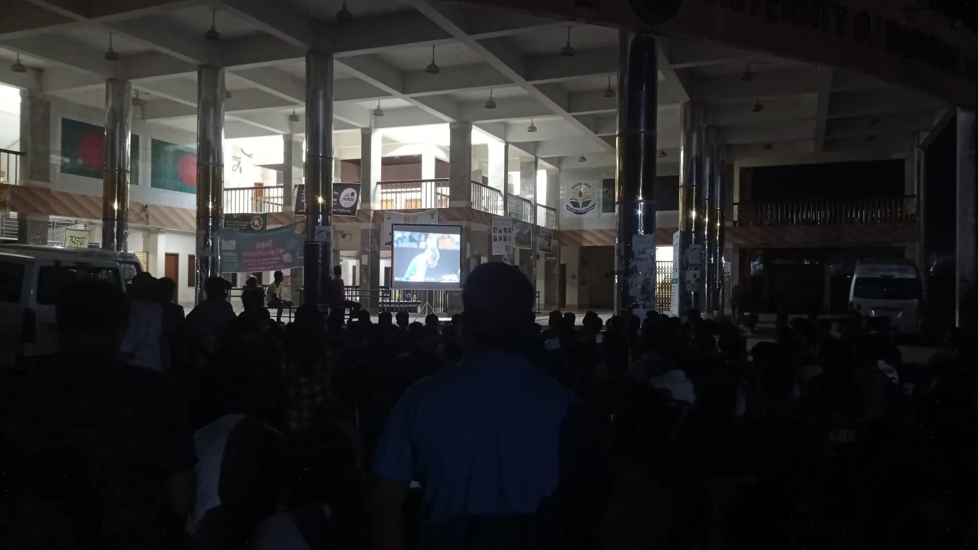 এশিয়া কাপের উন্মাদনায় মেতে উঠেছে ববি শিক্ষার্থীরা