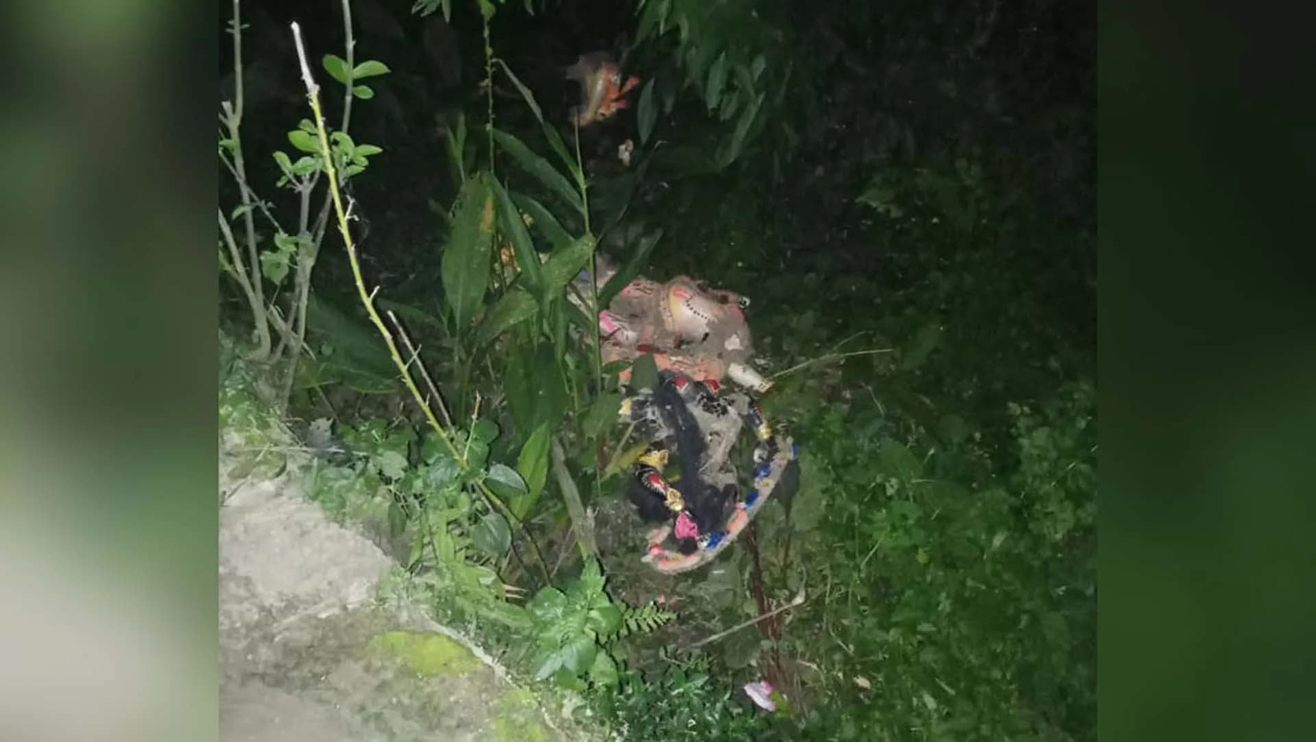 মন্দিরে প্রতিমা ভাঙচুর, যুবক গ্রেপ্তার