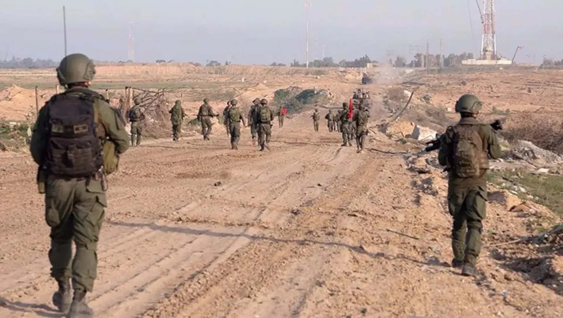 গাজায় সামরিক অভিযান থামিয়েছে ইসরায়েল