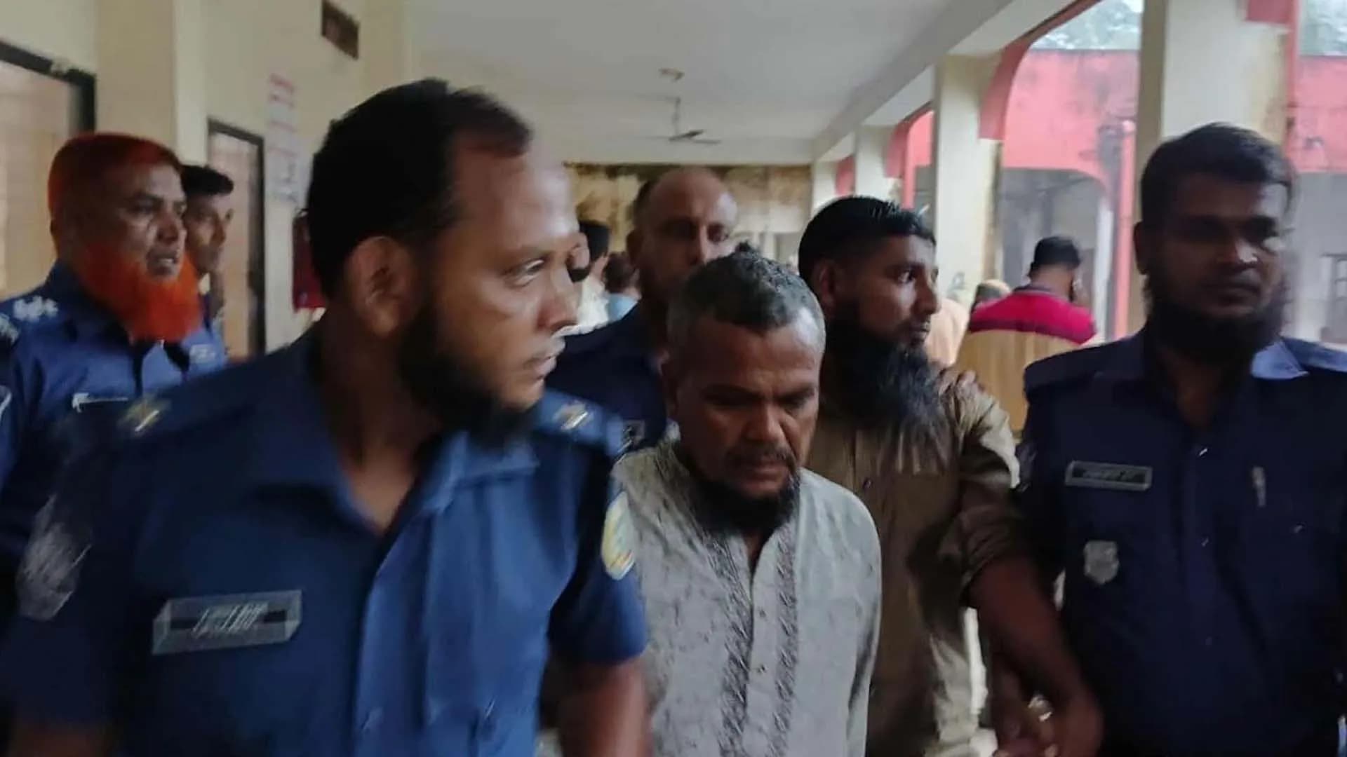 বরগুনায় মাকে হত্যা, ছেলের দায়ের করা মামলায় বাবাসহ ৩ জনের মৃত্যুদণ্ড 