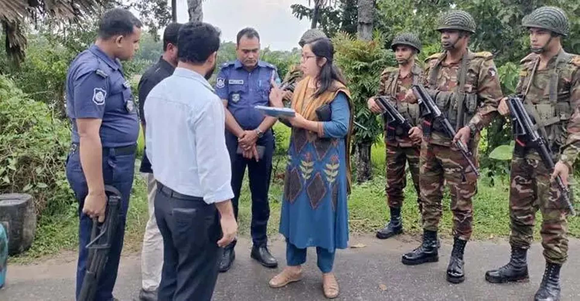 নির্মাণাধীন সেতুর পাশ থেকে বালু তোলায় প্রকৌশলীকে ৩ মাসের কারাদণ্ড