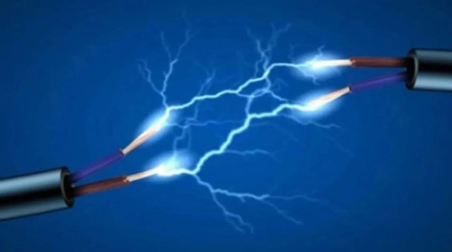 ছাদে টিকটক করার সময় বিদ্যুতায়িত মেয়েকে বাঁচাতে গিয়ে মায়ের মৃত্যু