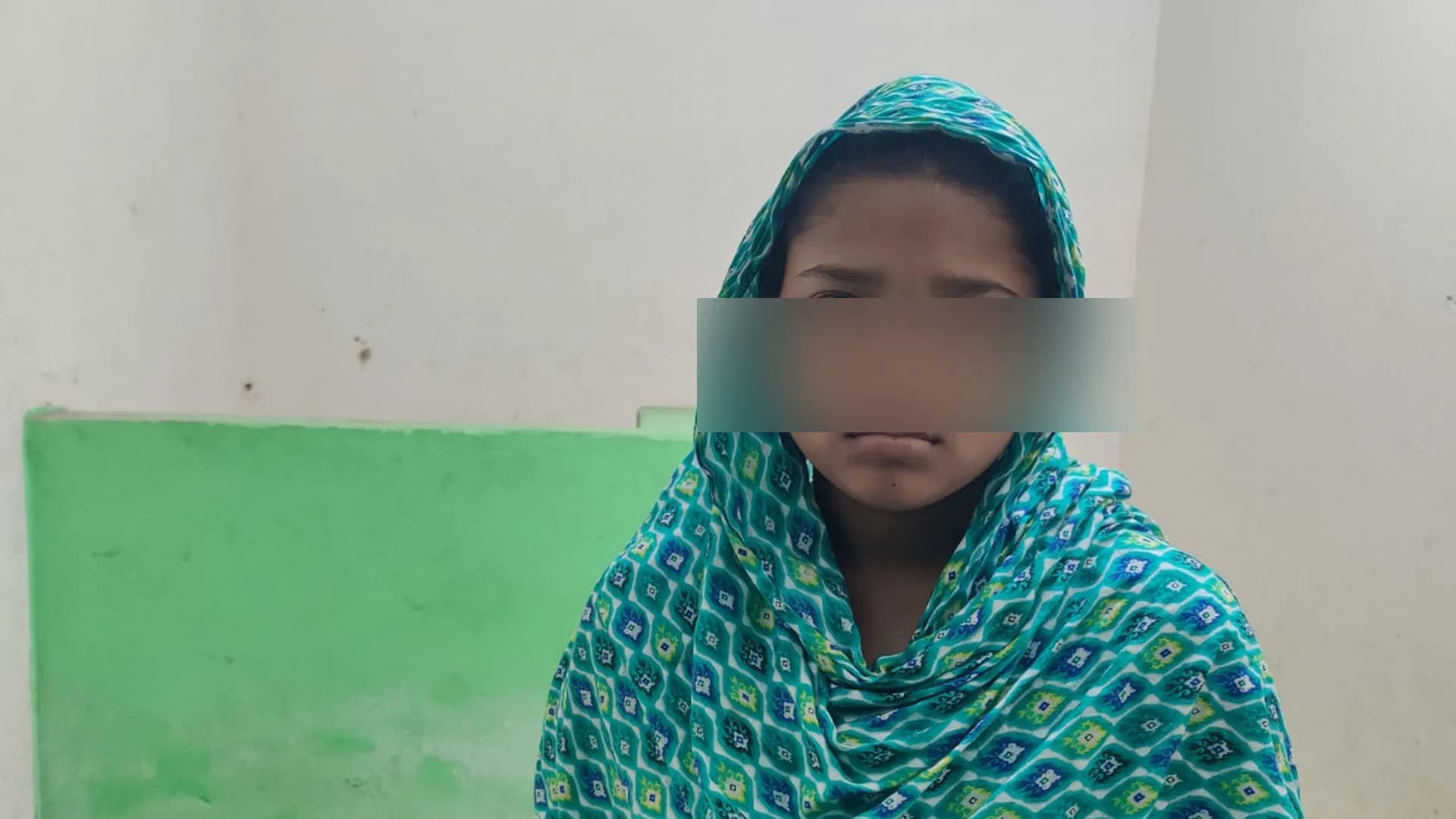 কাউনিয়া থানা পুলিশের অভিযানে নারী মাদকবিক্রেতা গ্রেপ্তার