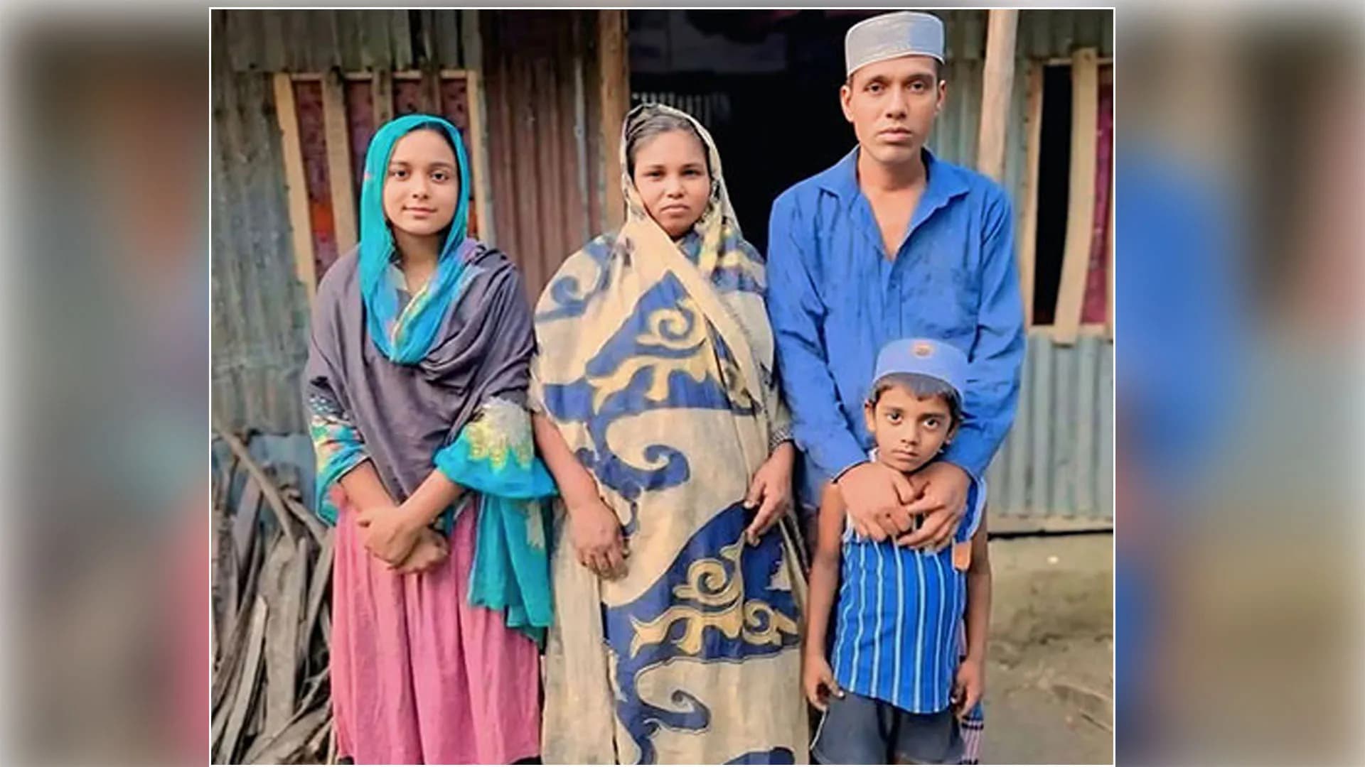 গৌরনদীতে একই পরিবারের চারজনের ইসলাম ধর্মগ্রহণ