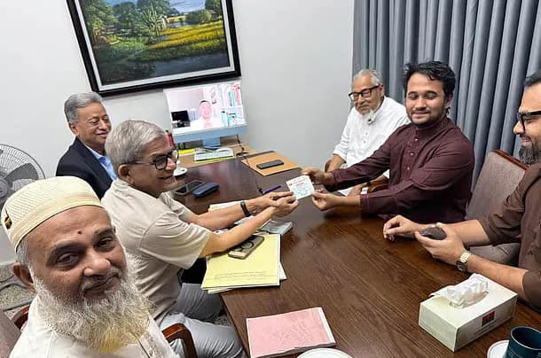 বিএনপিতে যোগ দিলেন জুলাই শহীদ মুগ্ধর ভাই স্নিগ্ধ