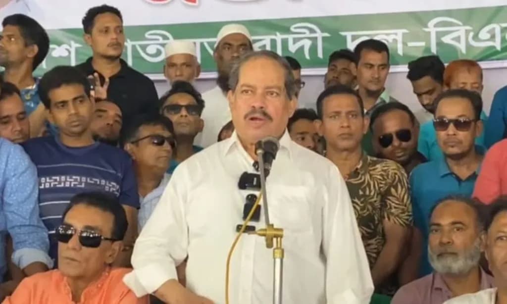 বিএনপি গণতন্ত্র পুনরুদ্ধারের পথে এগিয়ে যাচ্ছে : সরোয়ার