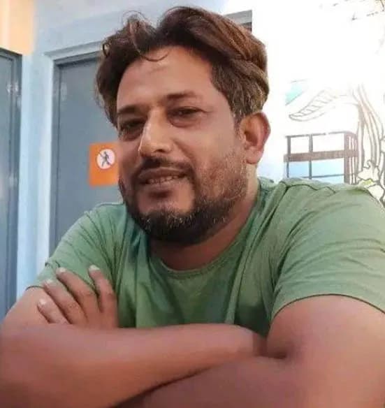  নীলফামারীরতে ৩ তলা থেকে লাফ দিয়ে পালানোর চেষ্টা, পুলিশের হাতে গ্রেপ্তার ছাত্রলীগ নেতা