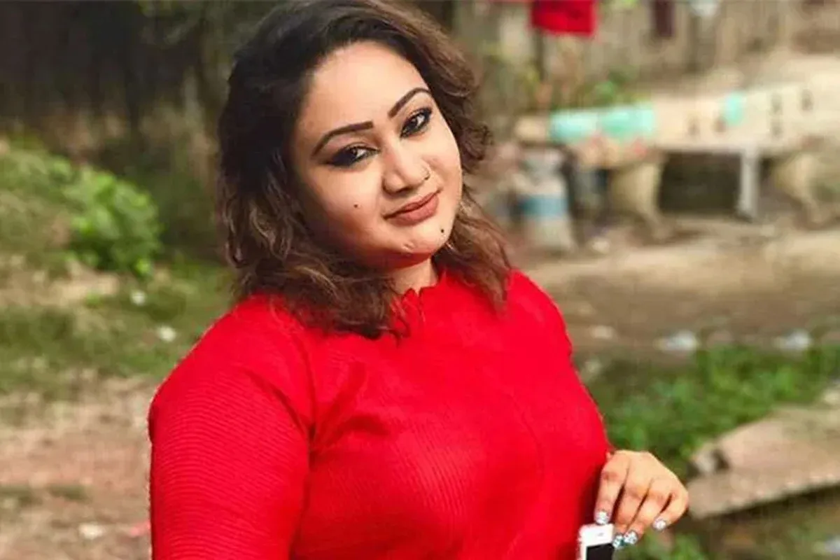 সেই পাপিয়ার চার বছরের কারাদণ্ড